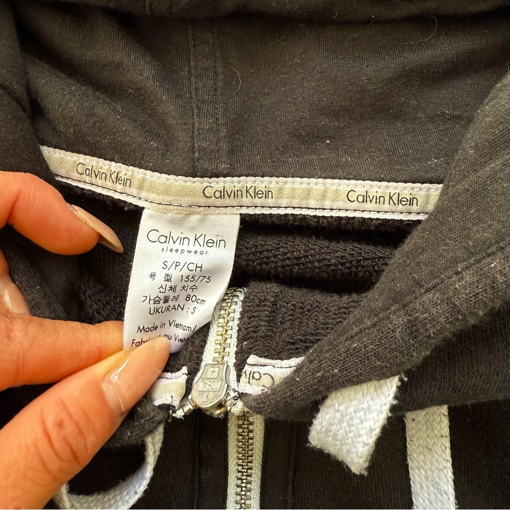 🖤 Calvin Klein UO Shoreline Women's Black Logo Hoodie - Picture 7 of 8